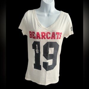 Pink Victoria Secret Cincinnati Bearcats Short Sleeve V neck tee M